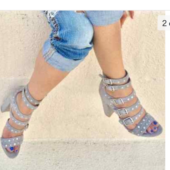 Studded block high heel - Picture 4 of 4